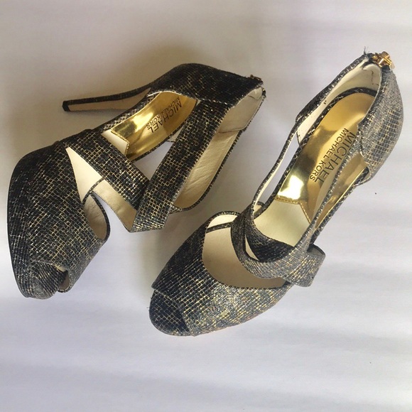 Michael Kors Shoes - 💥 MICHAEL KORS | cheetah brown animal print heels